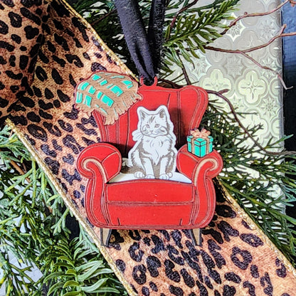 "Comfy Cats" Ornament w/Interchangeable Inserts